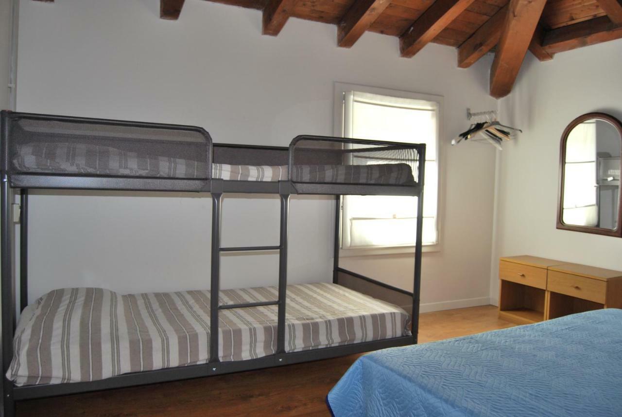 Casa Fiorella Каорле Екстериор снимка